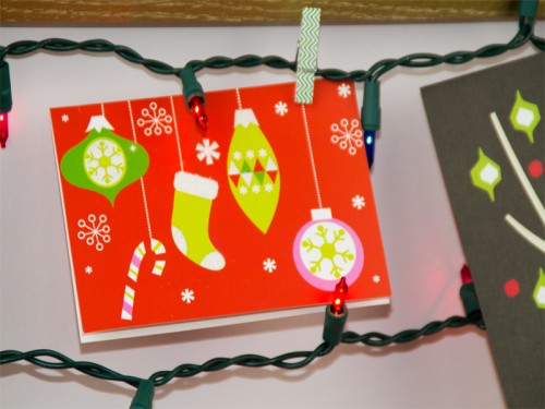 Framed-Christmas-Card-Display-with-String-Christmas-Lights-6