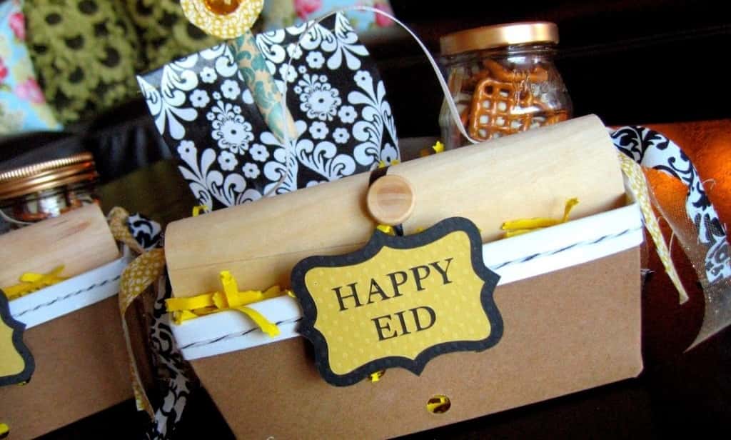 Eid mubarak gift hires stock photography and images  Alamy