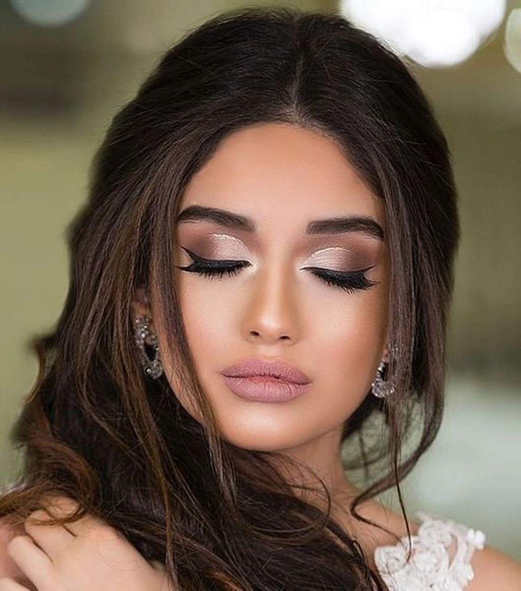9 Makeup Looks Your Bridesmaids Will Love