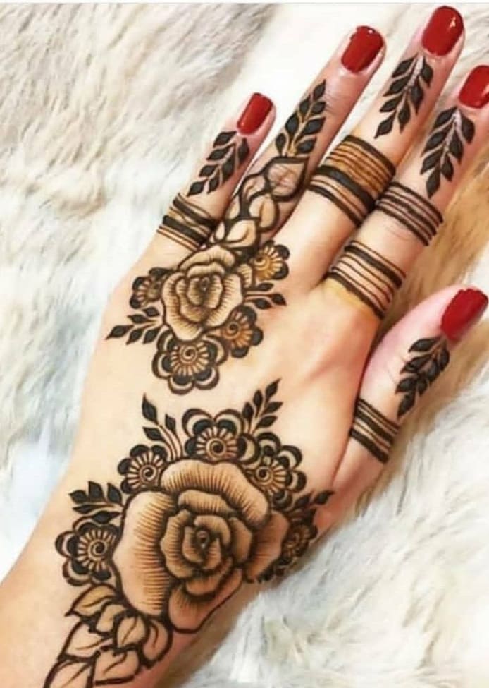 31 Beautiful Rose Mehndi Design That You Must Try