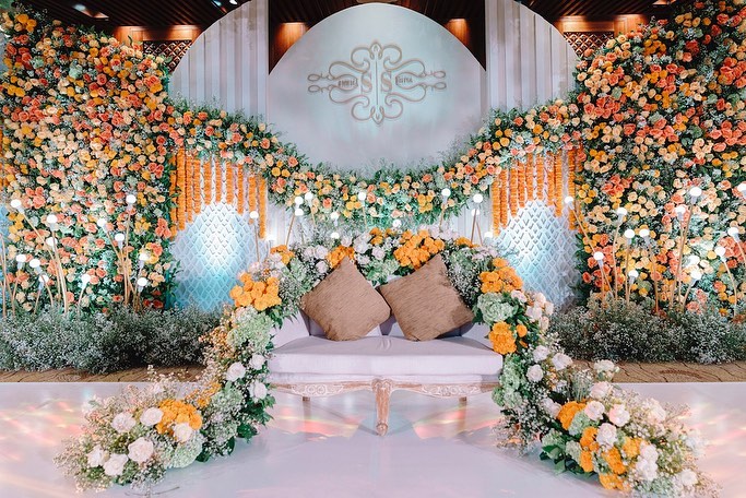 Cultural and Themed Wedding Stage Ideas