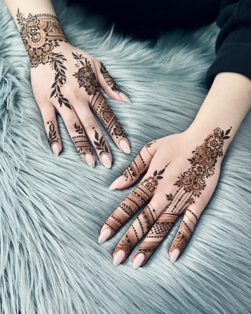 Finger Mehndi Designs for a Subtle Touch