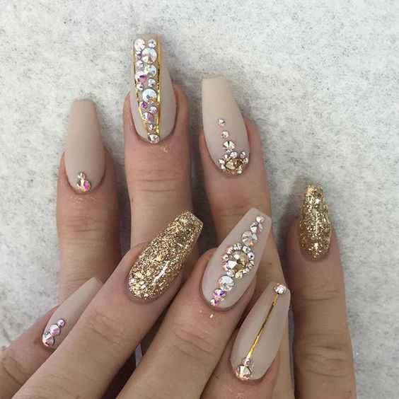 Glamorous Glitter and Rhinestone Designs nail art